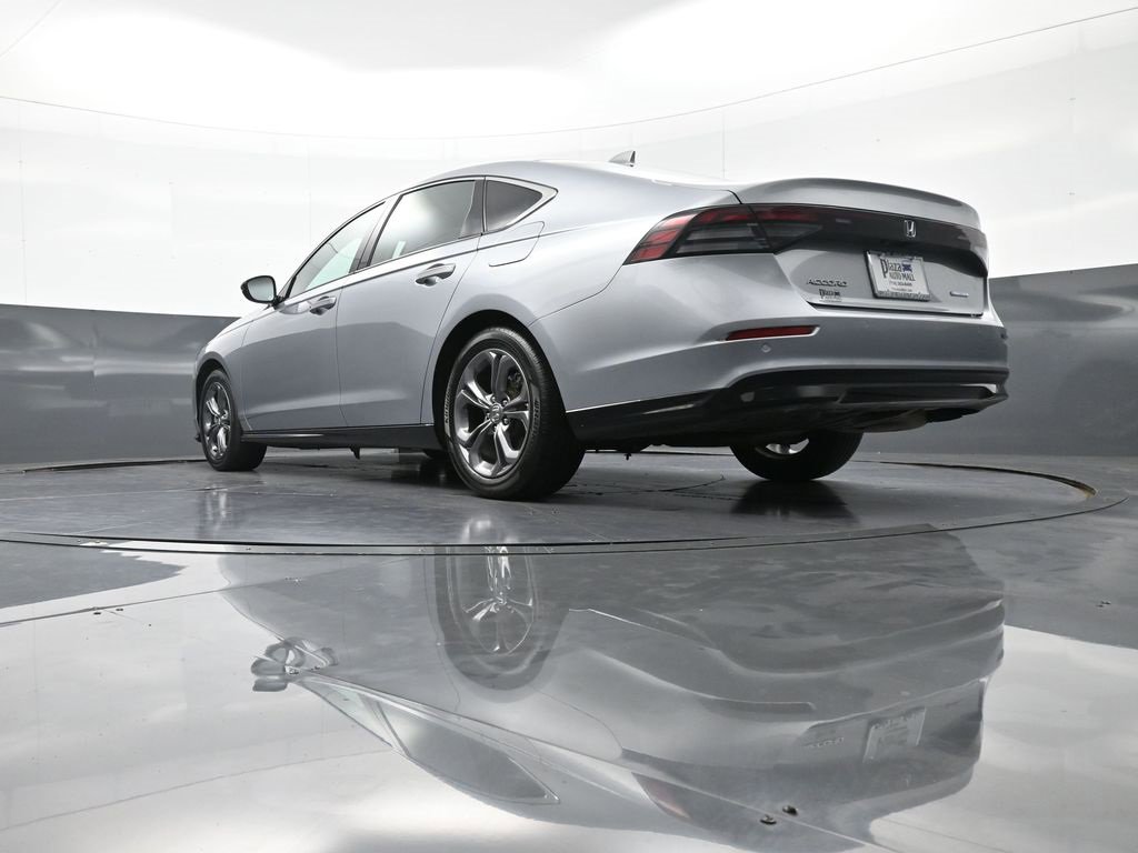 Used 2023 Honda Accord EX-L image 31