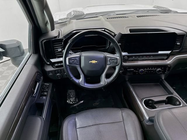 Used 2024 Chevrolet Silverado 2500 LTZ w/ LTZ Convenience Package AWD/4WD image 26