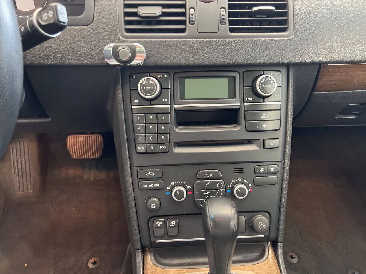 Used 2009 Volvo XC90 3.2 FWD image 23