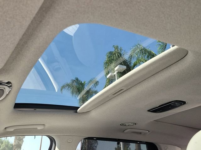 Used 2023 Hyundai Palisade Limited image 22