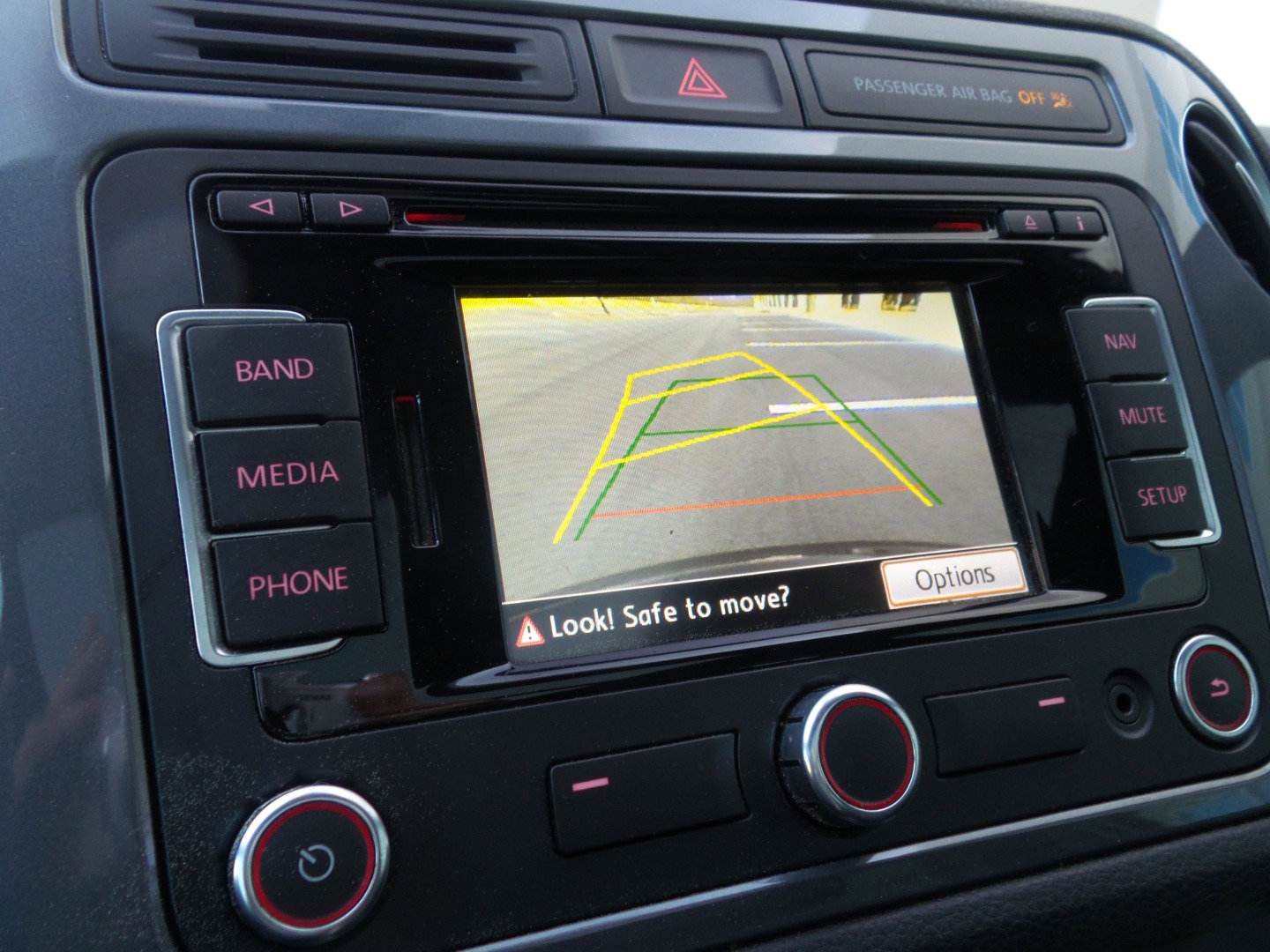 Used 2015 Volkswagen Tiguan R-Line image 69