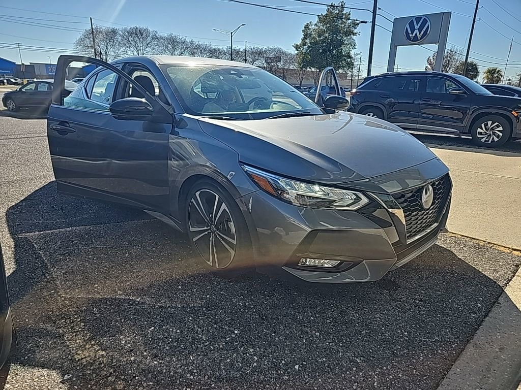 Used 2021 Nissan Sentra SR w/ Lighting Package image 7