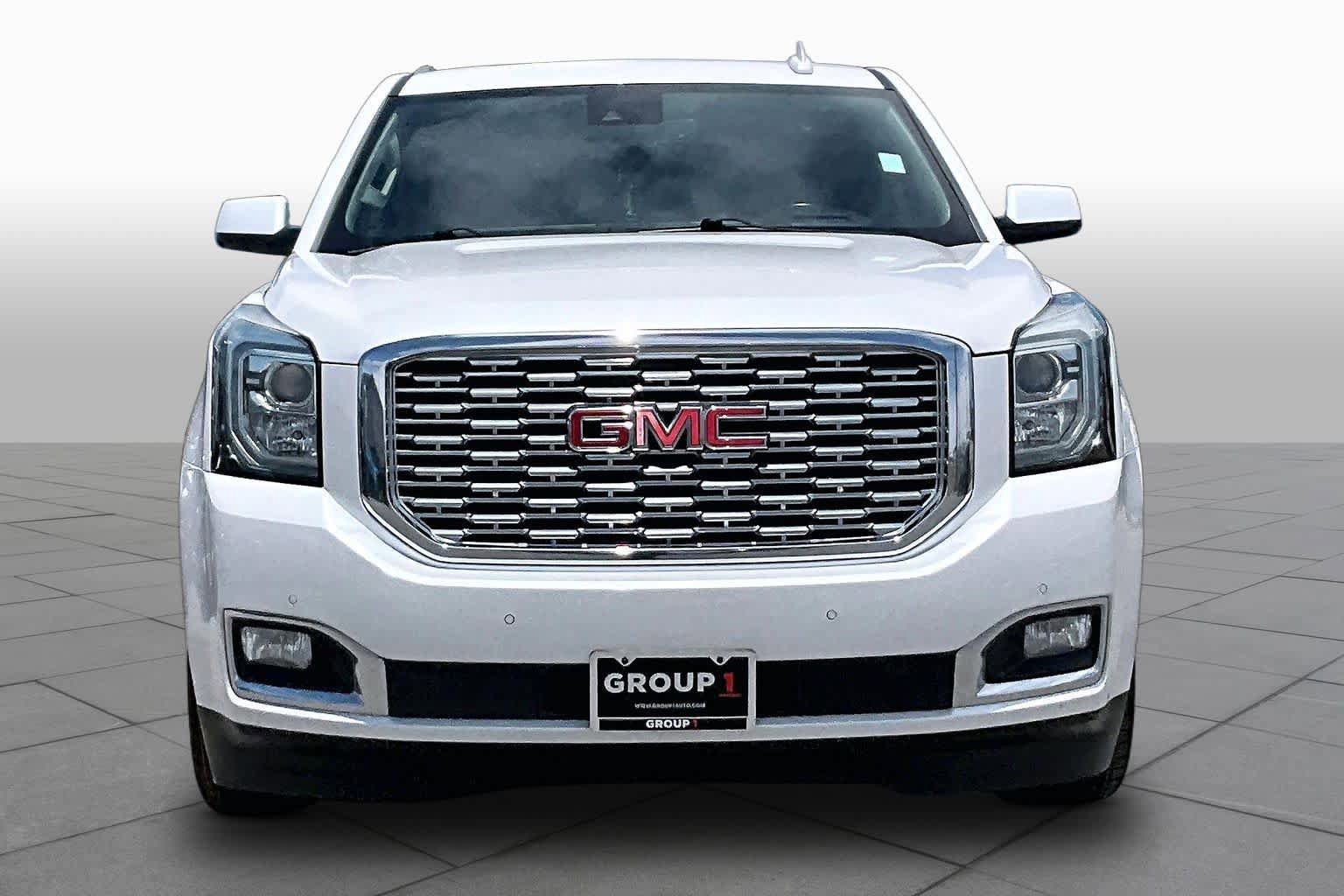 Used 2019 GMC Yukon Denali w/ Denali Ultimate Package AWD/4WD image 4