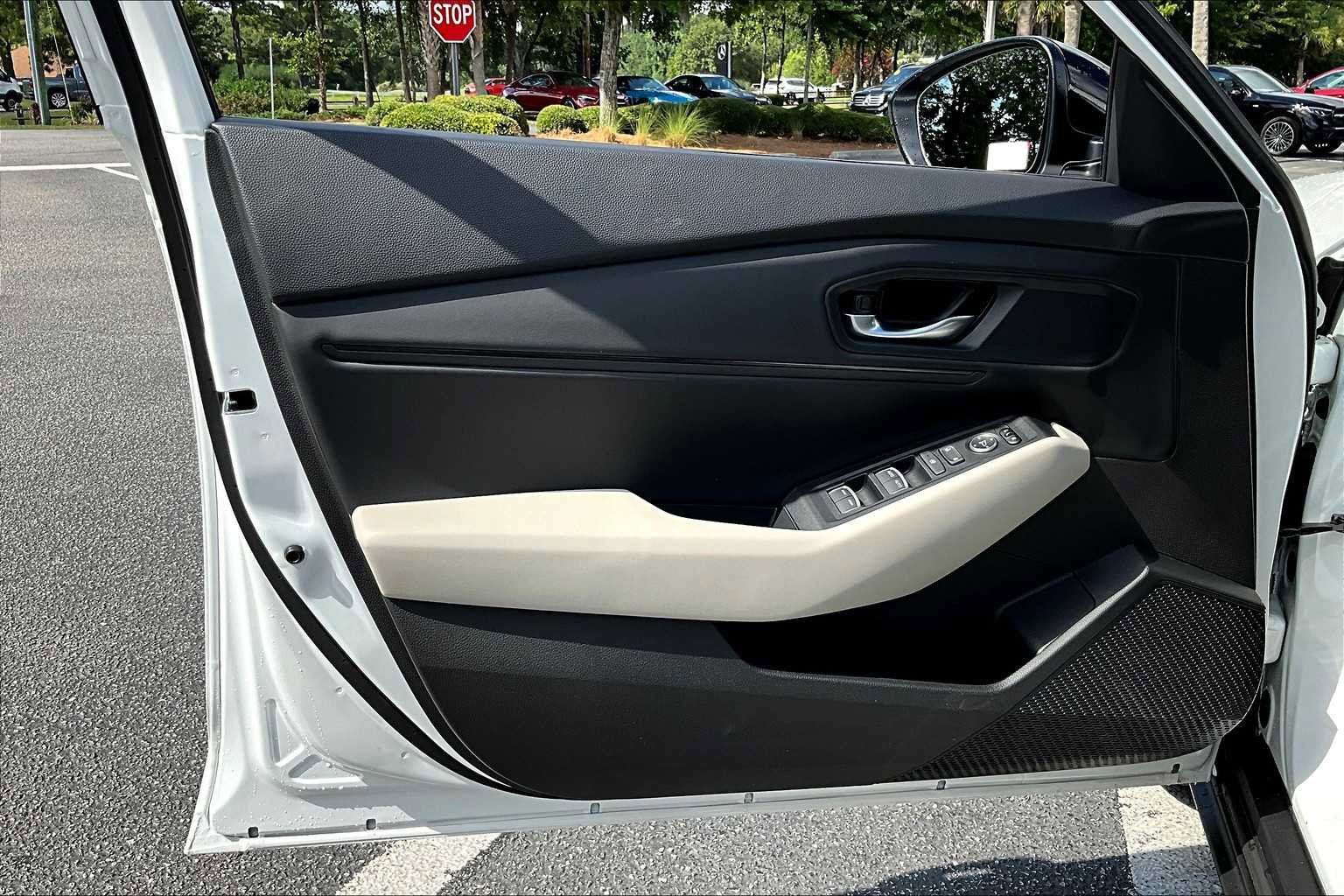 New 2025 Honda Accord SE image 13