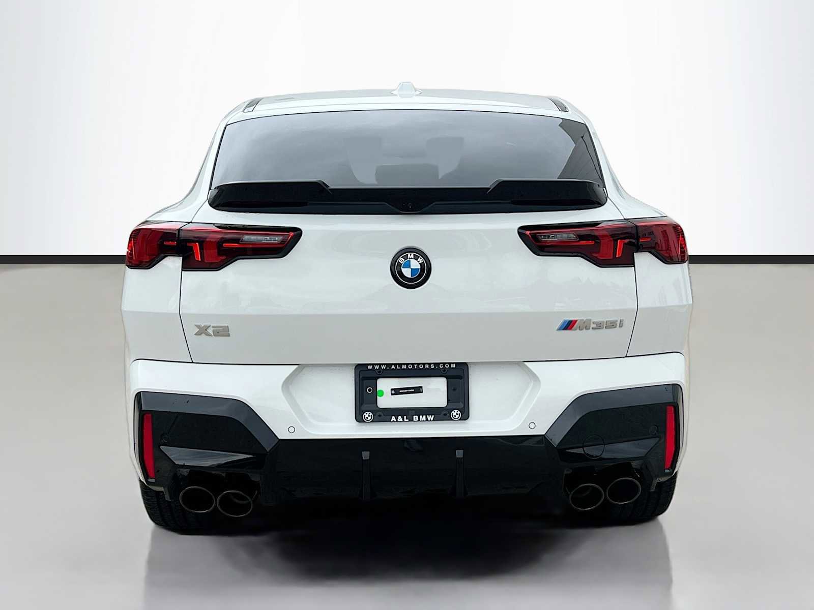 New 2026 BMW X2 M35i w/ Technology Package AWD/4WD image 4