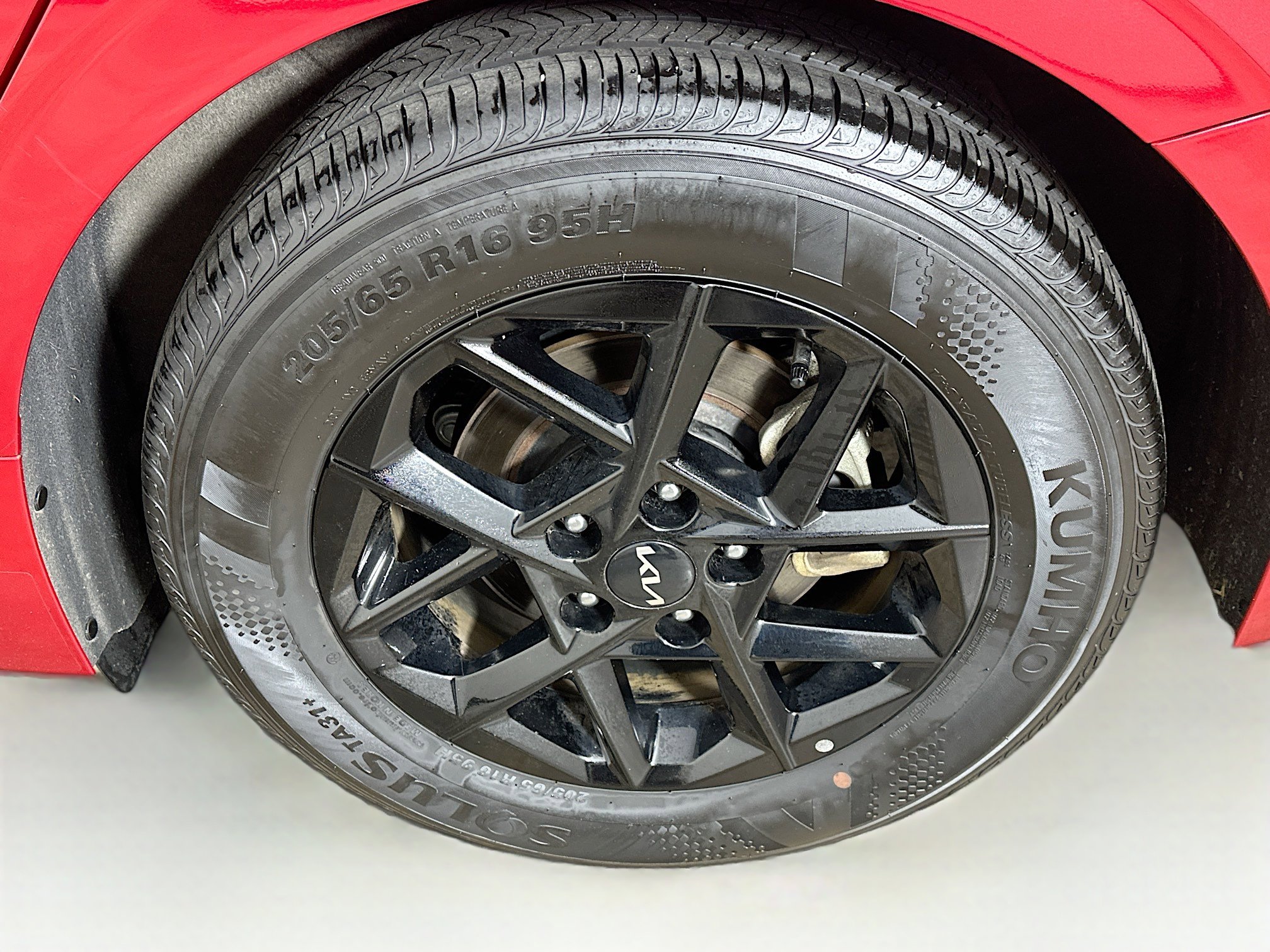 Used 2025 Kia K5 LXS image 11