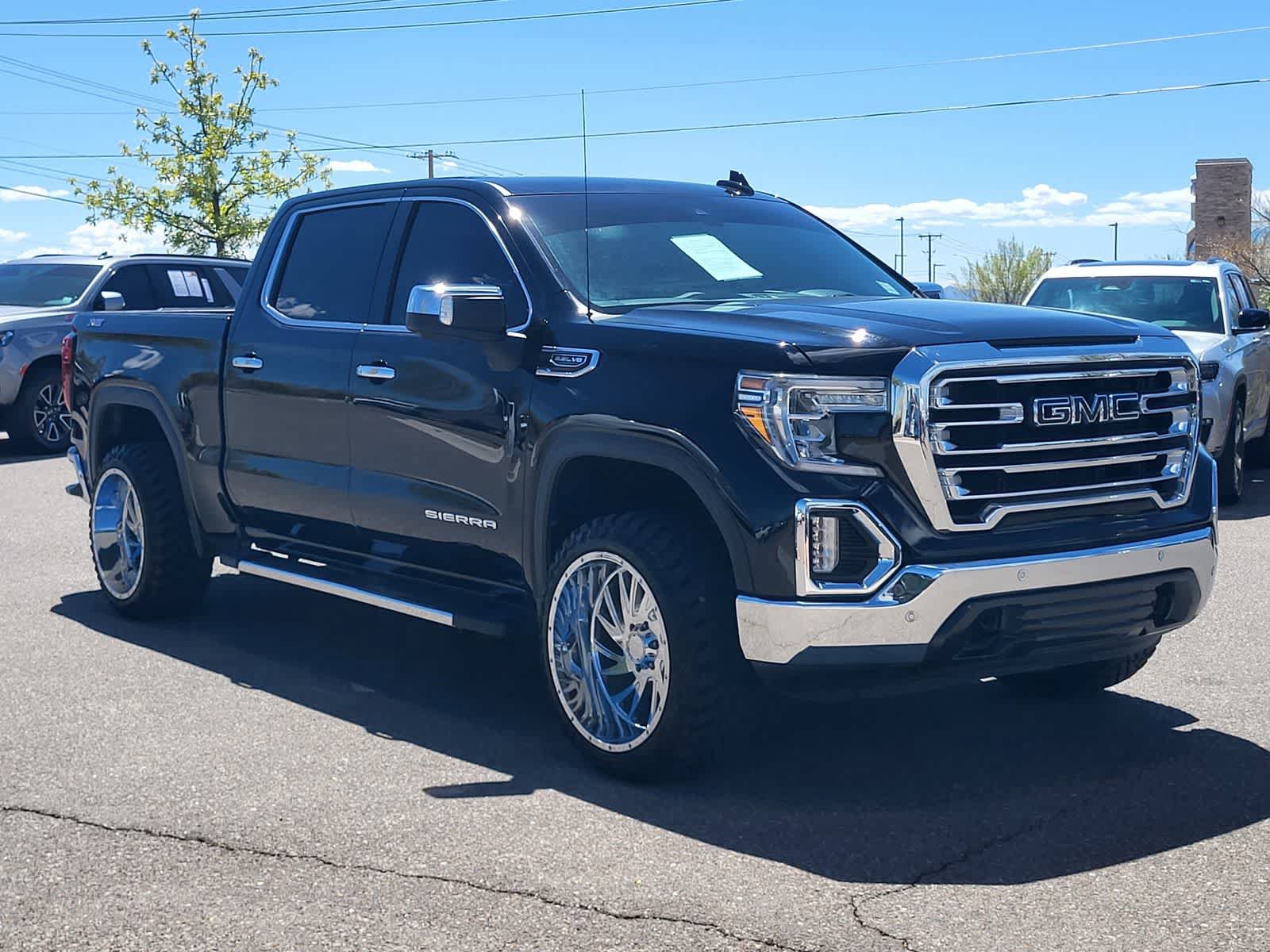 Used 2019 GMC Sierra 1500 SLT w/ SLT Premium Plus Package image 3