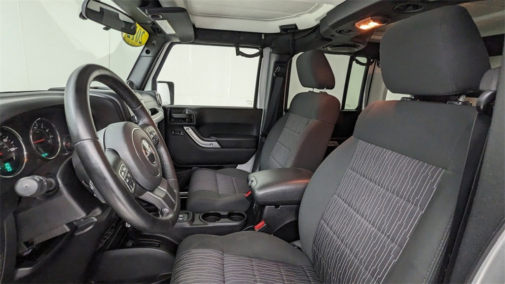 Used 2012 Jeep Wrangler Unlimited Sahara w/ Dual Top Group image 2