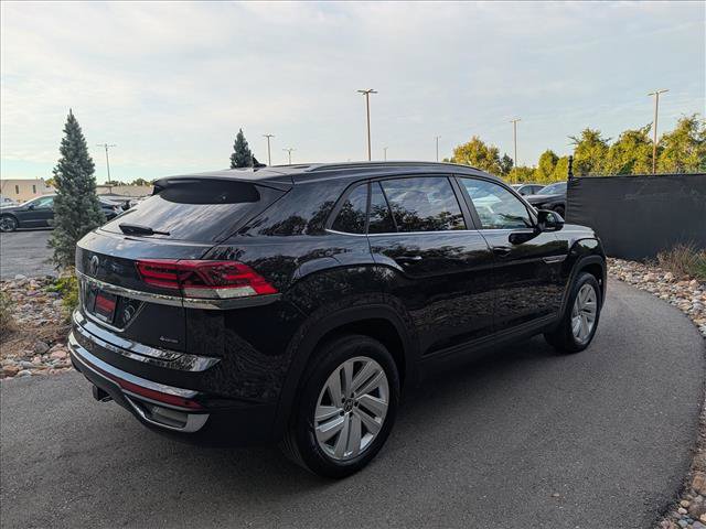 Used 2023 Volkswagen Atlas Cross Sport SE AWD/4WD image 5
