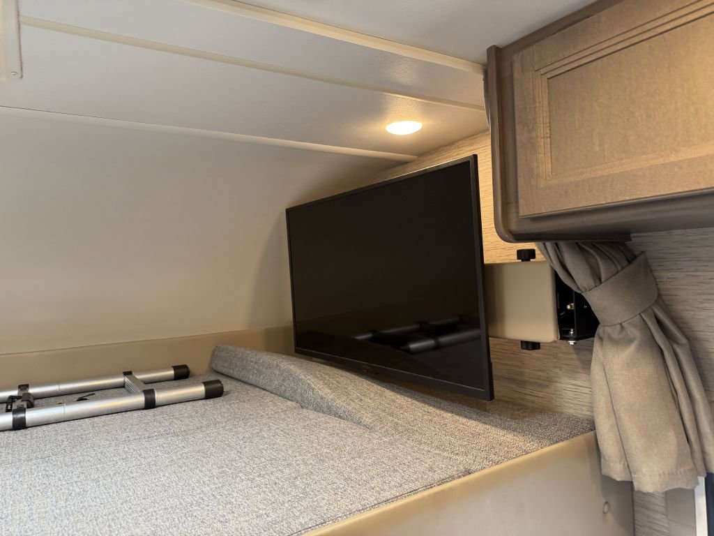 Used 2023 Ford E-350 and Econoline 350 Super Duty w/ Motorhome Prep Package RWD image 39