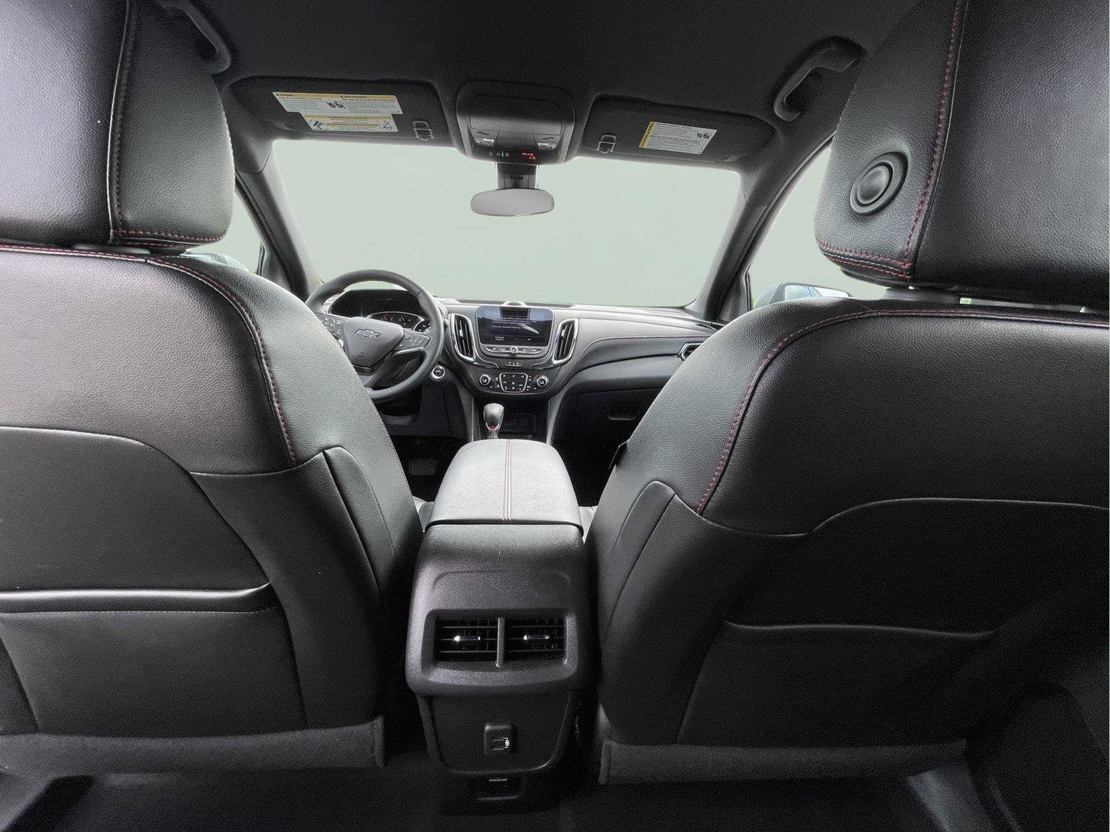 Used 2024 Chevrolet Equinox RS w/ RS Leather Package AWD/4WD image 16