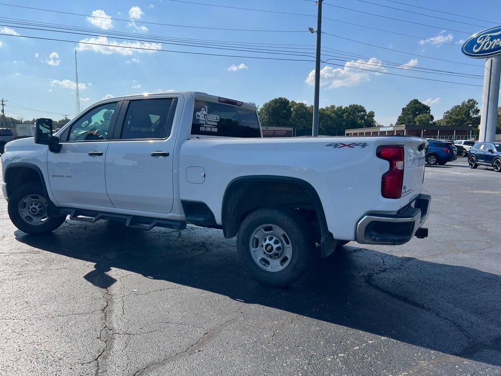 Used 2021 Chevrolet Silverado 2500 W/T w/ WT Convenience Package AWD/4WD image 4