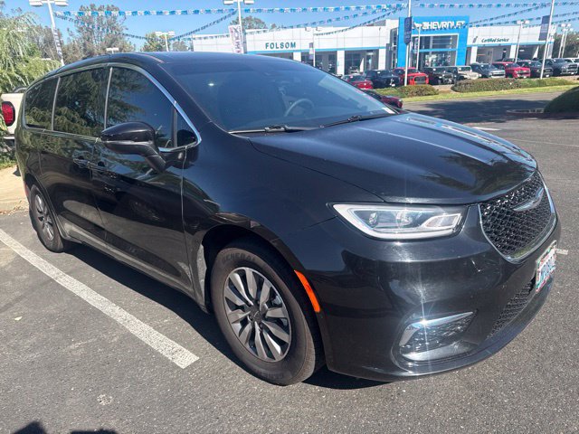 Used 2023 Chrysler Pacifica Touring-L
