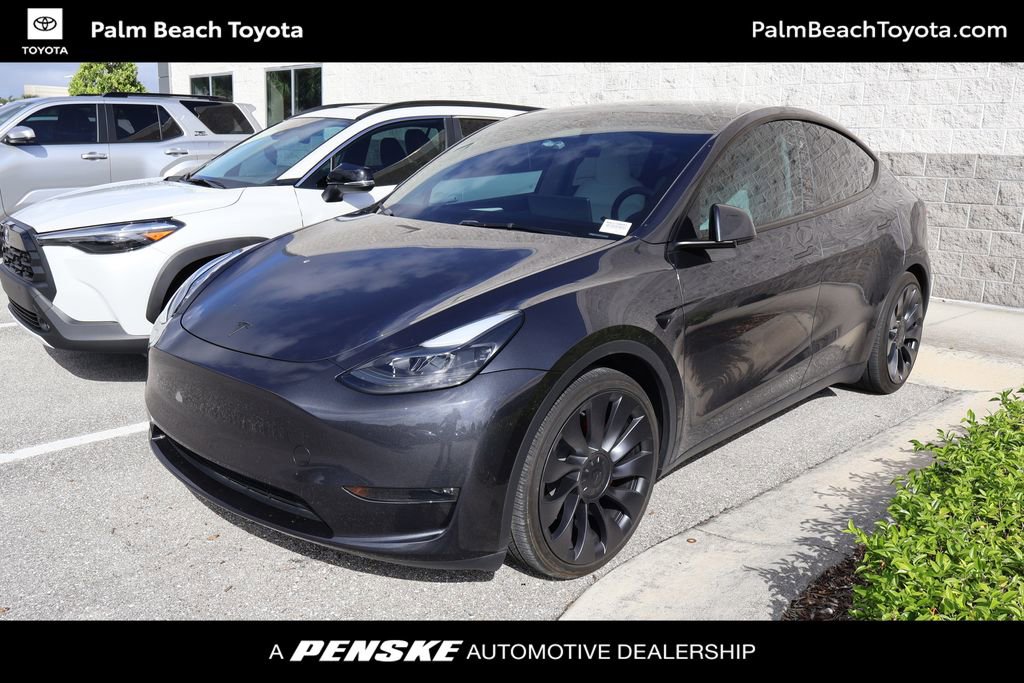 Used 2024 Tesla Model Y Performance AWD/4WD image 1