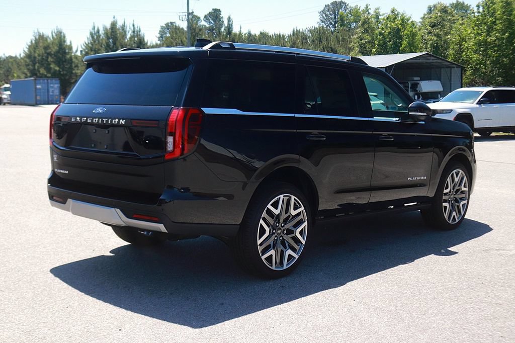New 2026 Ford Expedition Platinum w/ Platinum Ultimate Package AWD/4WD image 7