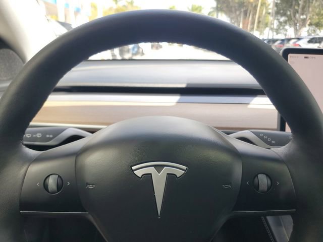 Used 2024 Tesla Model Y Long Range image 18