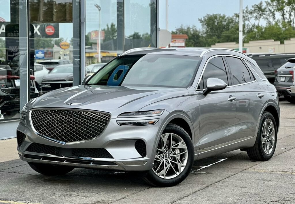 Used 2025 Genesis GV70 2.5T w/ Select Package AWD/4WD image 33
