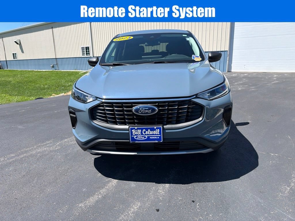 Used 2024 Ford Escape Active w/ Tech Pack #1 AWD/4WD image 9