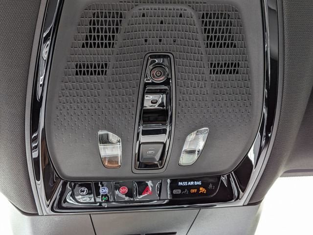 New 2026 Cadillac Lyriq Luxury image 19