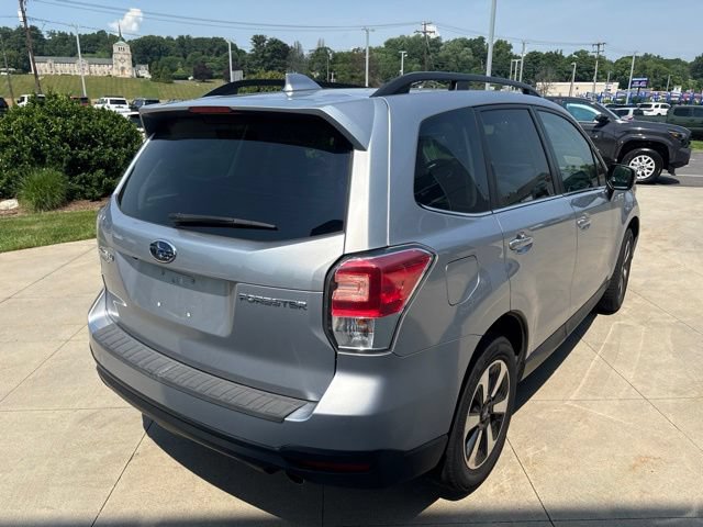 Used 2018 Subaru Forester 2.5i Limited AWD/4WD image 7