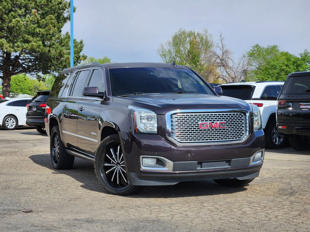 Used 2015 GMC Yukon XL Denali w/ Premium Package AWD/4WD image 1