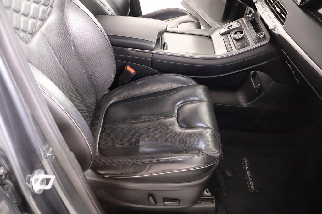 Used 2020 Hyundai Palisade Limited image 14
