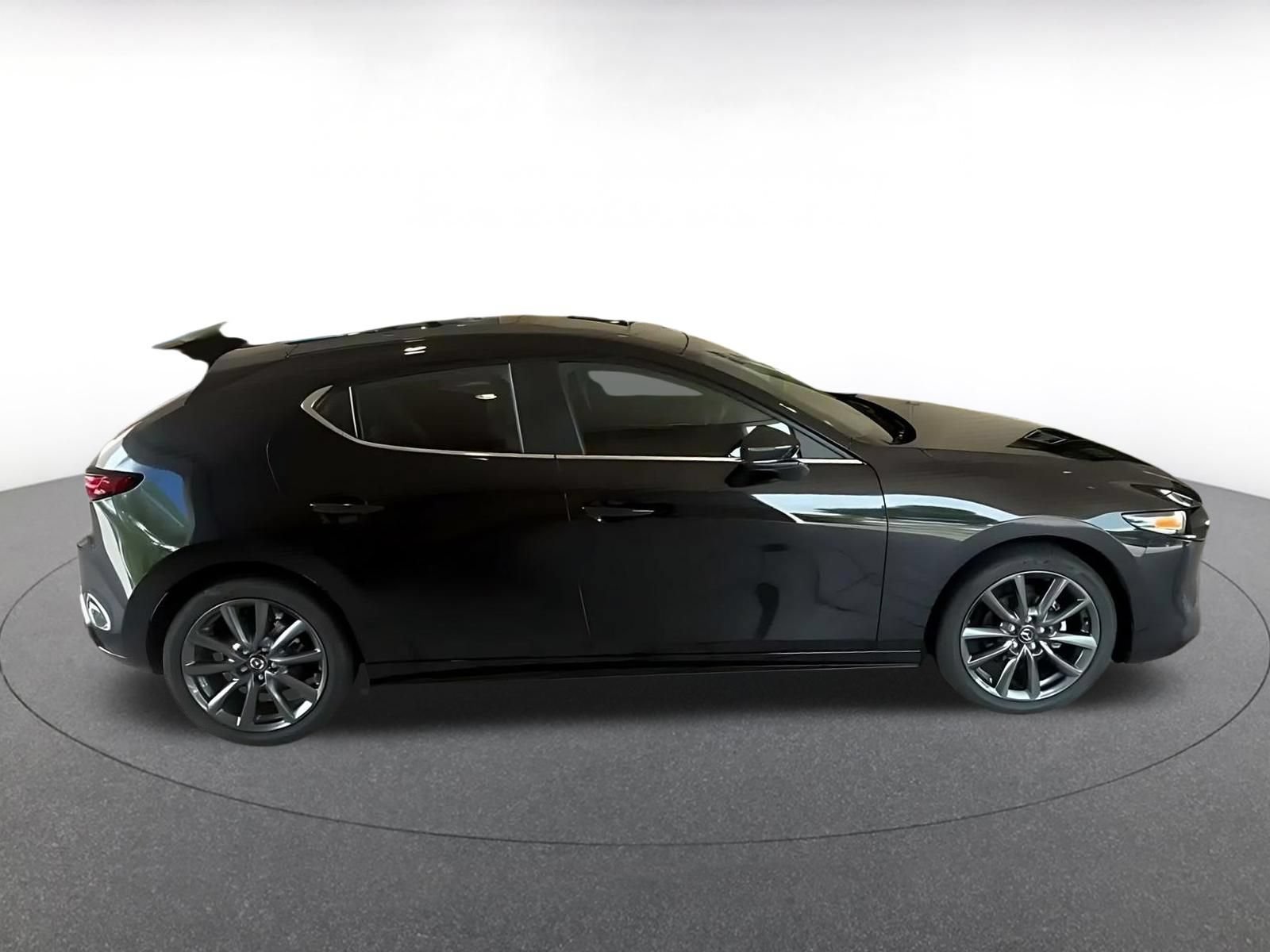 Used 2026 MAZDA MAZDA3 s FWD image 15