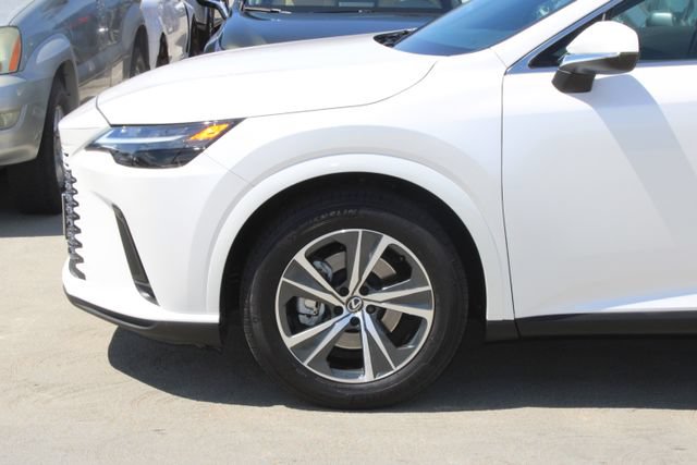 Certified 2024 Lexus RX 350 FWD w/ Technology Package image 4