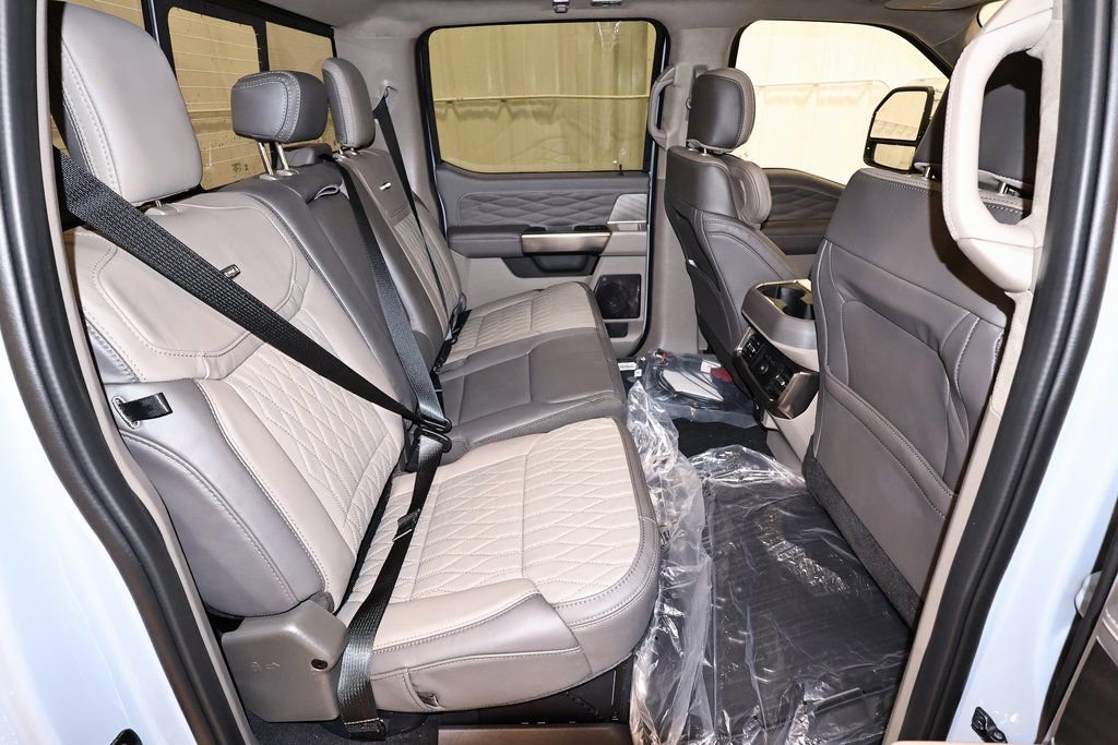 New 2026 Ford F350 Platinum w/ Platinum Plus Package image 16