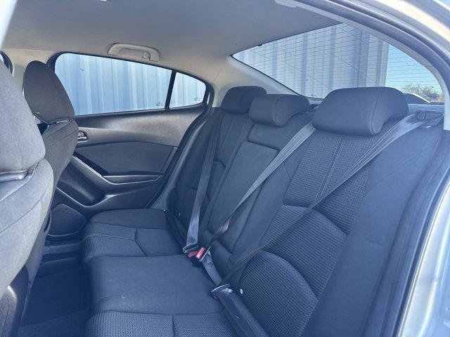 Used 2017 MAZDA MAZDA3 Sport w/ Preferred Equipment Package image 25