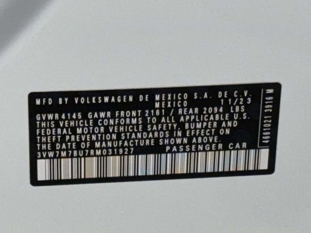 Used 2024 Volkswagen Jetta SE w/ Panoramic Sunroof Package image 32