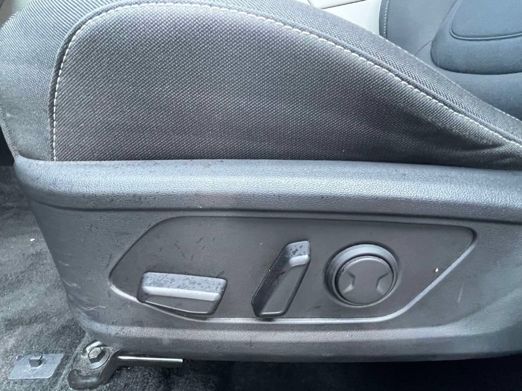 Used 2023 Hyundai Tucson SEL FWD image 16