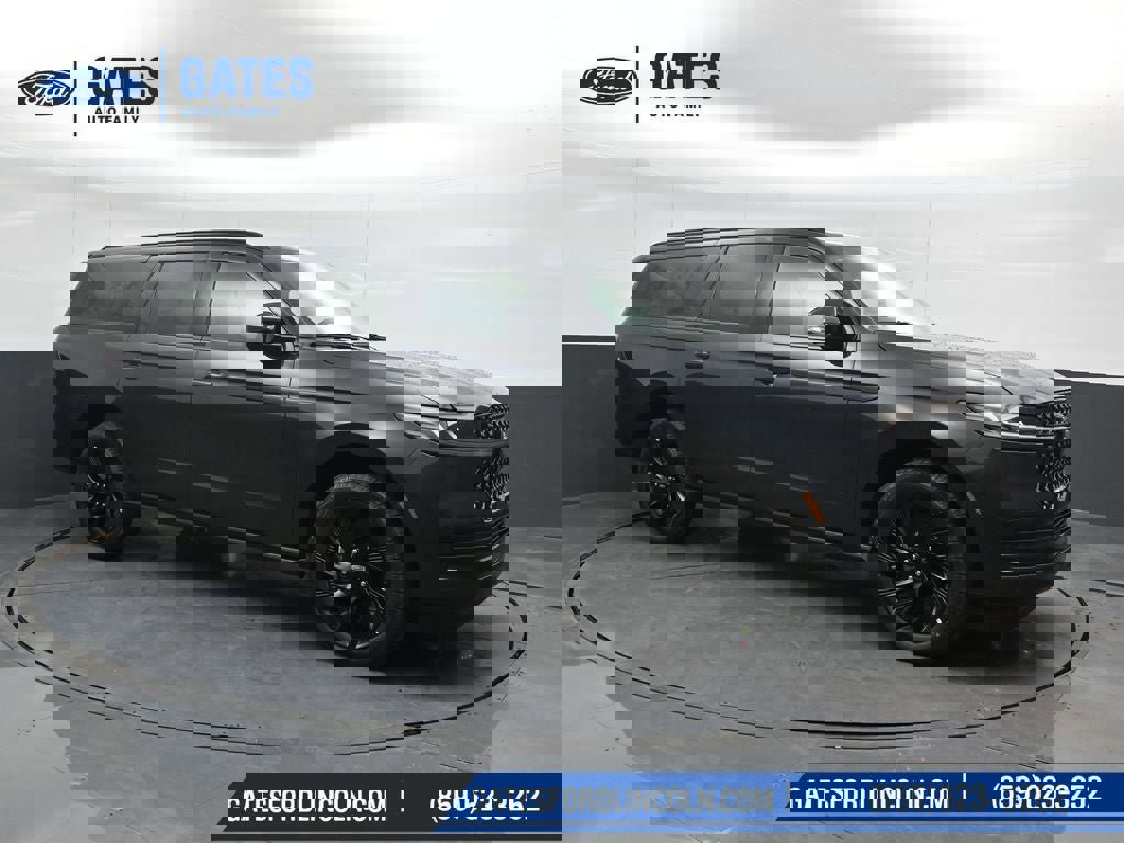 New 2026 Lincoln Navigator L Reserve w/ Jet Appearance Package image 4