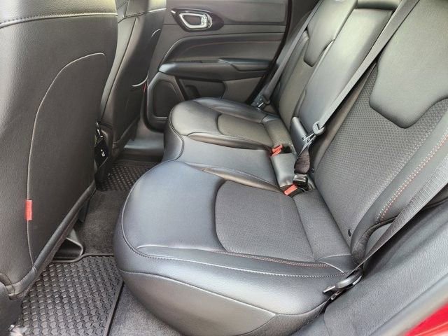 Used 2026 Jeep Compass Trailhawk AWD/4WD image 30