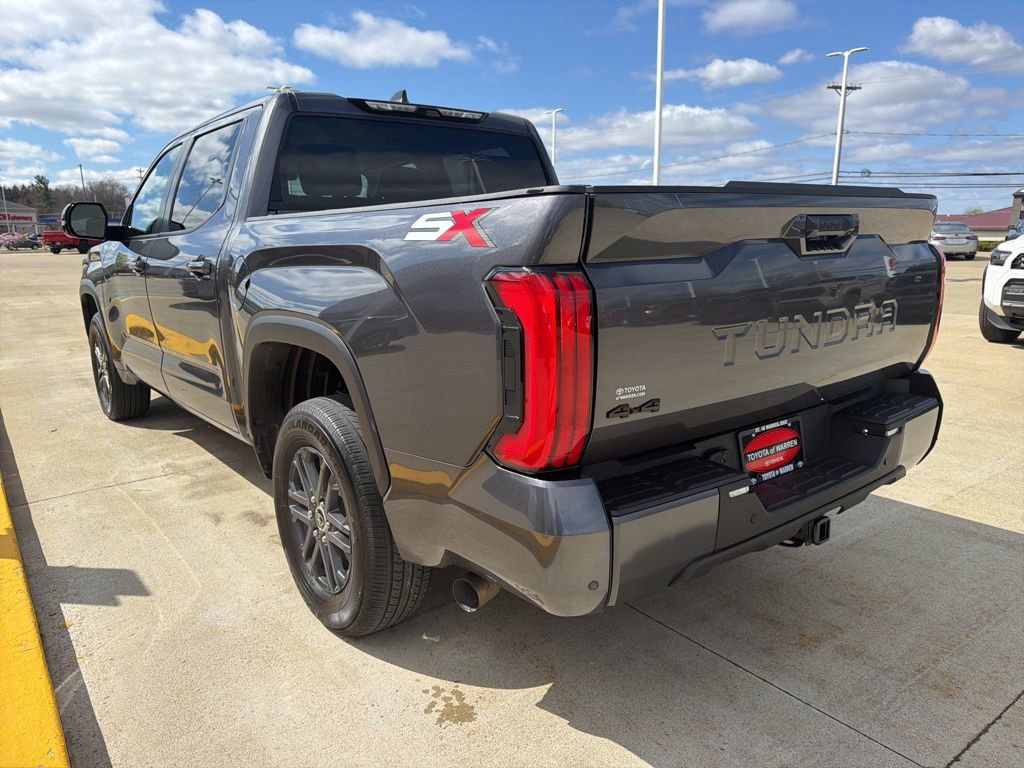 Used 2024 Toyota Tundra SR5 w/ SR5 Convenience Package AWD/4WD image 7