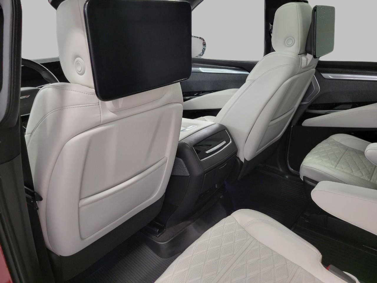 Certified 2026 Cadillac Escalade V w/ LPO, Floor Liner Package AWD/4WD image 24