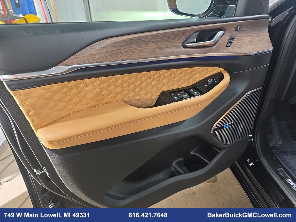 Used 2022 Jeep Grand Cherokee L Summit w/ Advanced Protech Group IV image 32