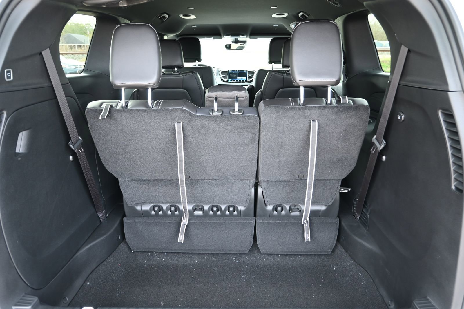 New 2026 Chrysler Pacifica Select image 22