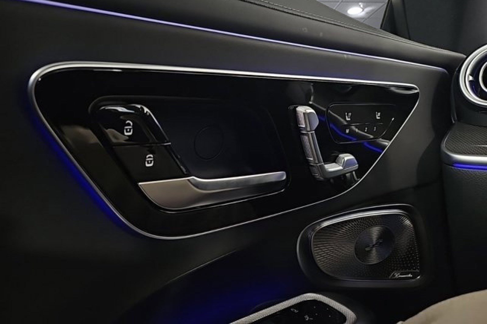 New 2024 Mercedes-Benz CLE 300 4MATIC Coupe image 38