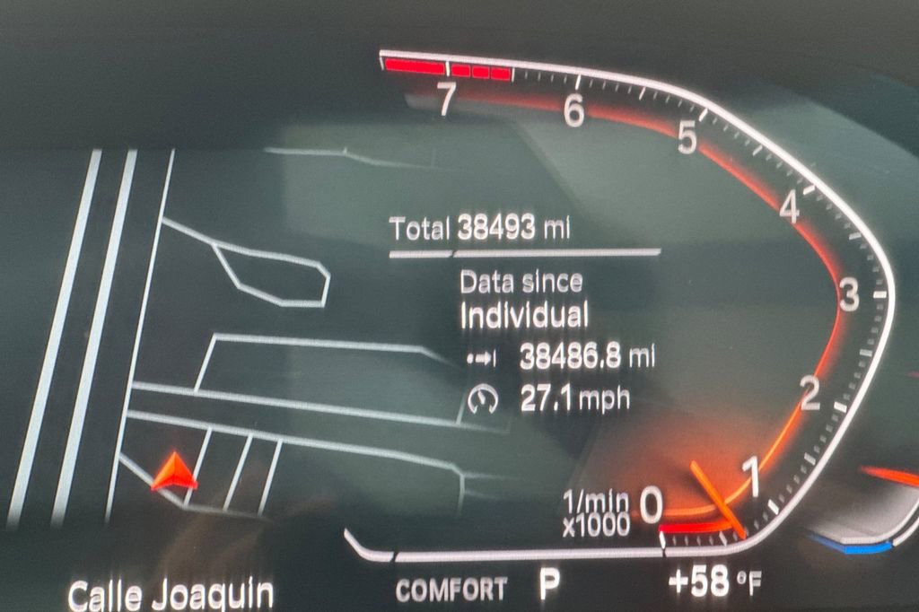 Used 2022 BMW X5 sDrive40i w/ Climate Comfort Package image 25