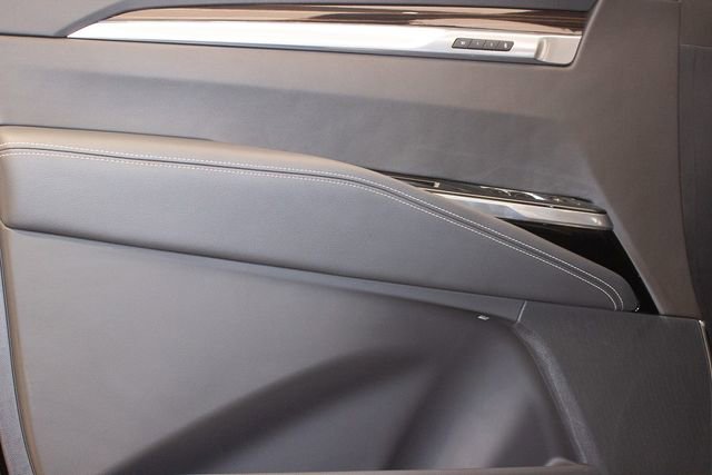 Certified 2025 Cadillac Escalade Premium Luxury w/ Touring Package image 25