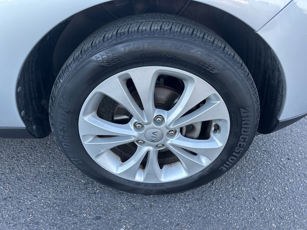 Used 2016 Kia Soul + image 37