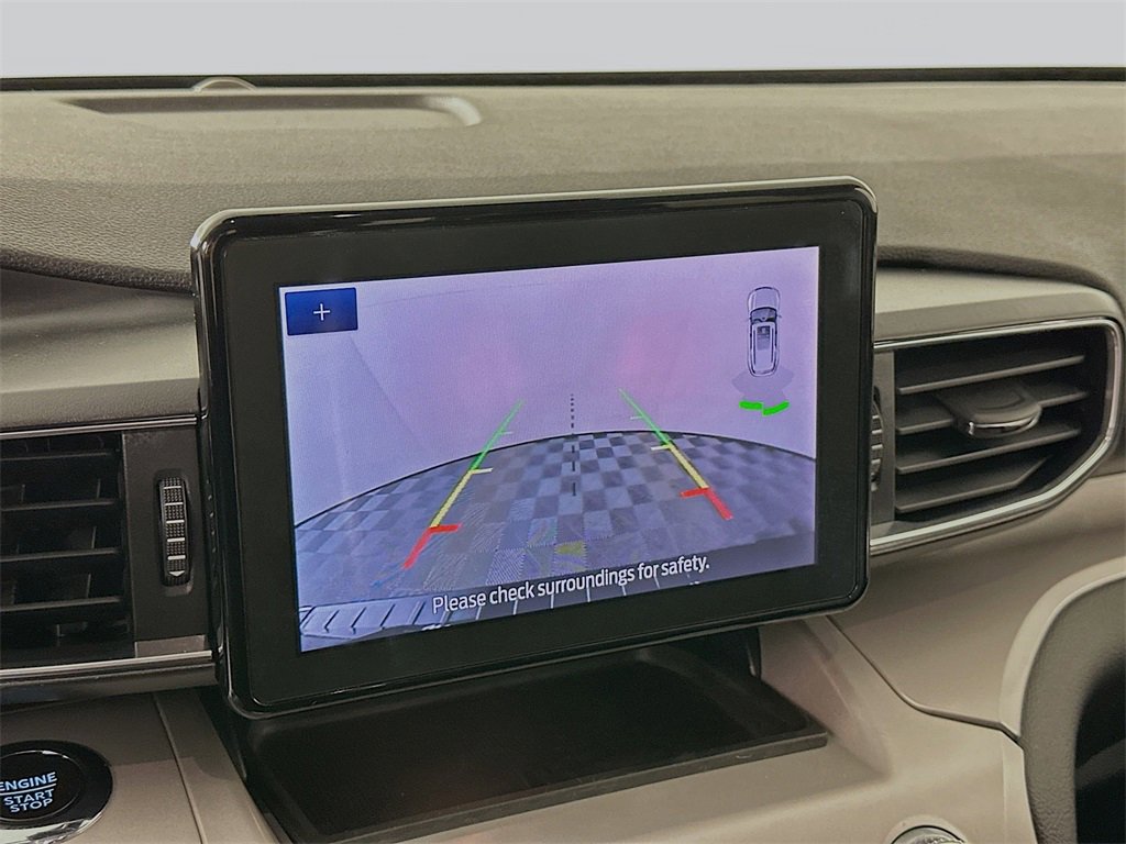 Used 2024 Ford Explorer XLT w/ Equipment Group 202A image 15