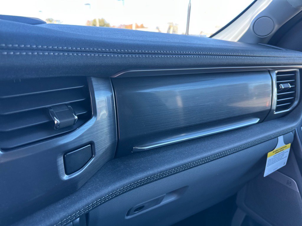 New 2025 Ford F150 Lightning Flash image 25