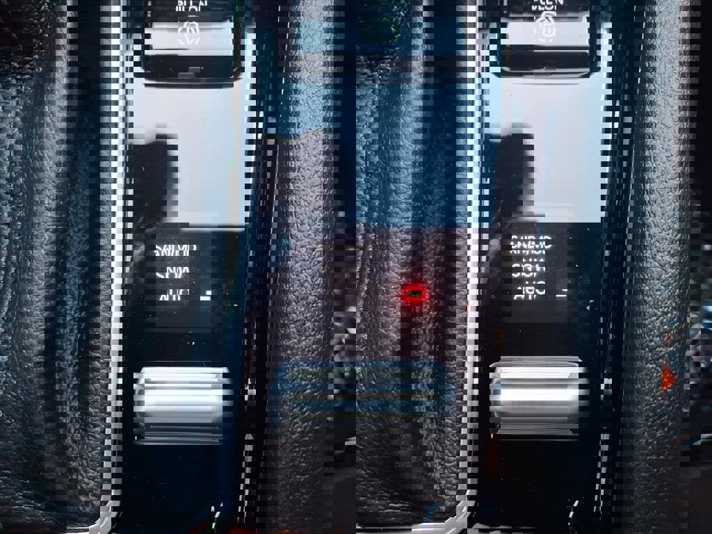 New 2026 Jeep Compass Limited w/ Sun, Sound & Navigation Group image 13