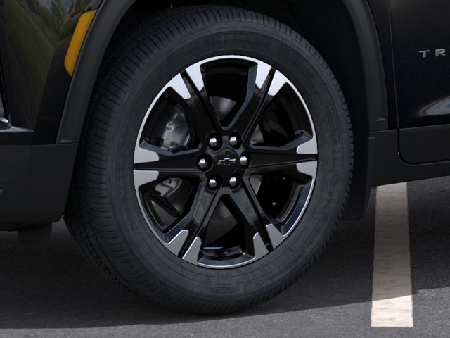 New 2027 Chevrolet Traverse LT w/ Sun and Wheel Package FWD image 9