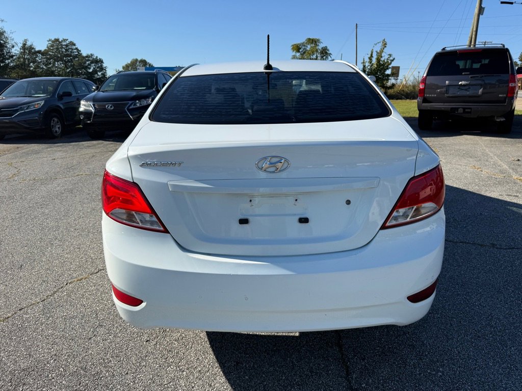 Used 2016 Hyundai Accent SE image 6