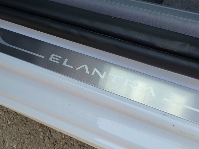 New 2026 Hyundai Elantra Sport FWD image 18