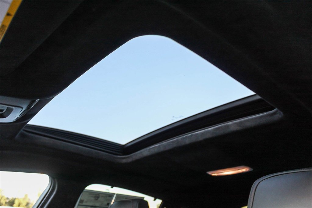 Used 2018 BMW X6 M image 31