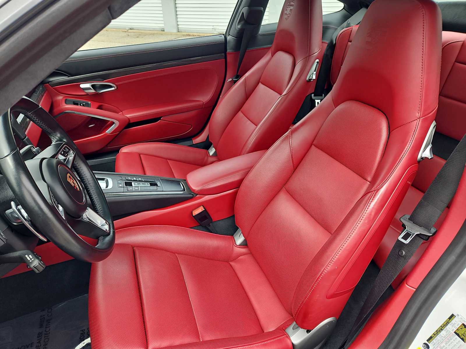 Used 2018 Porsche 911 Carrera 4S AWD/4WD image 17